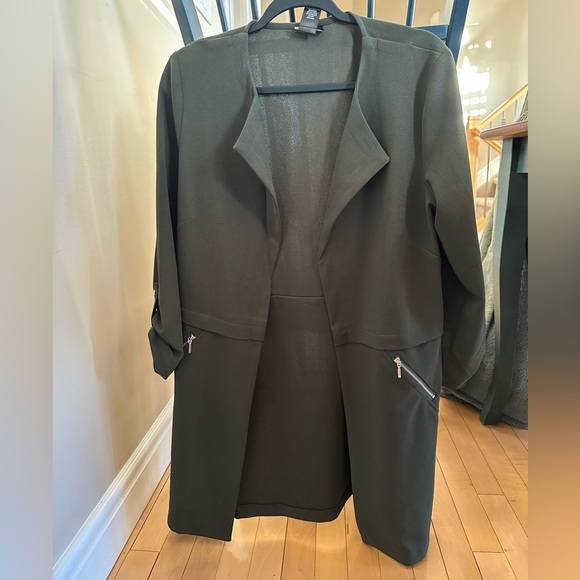 Soho Apparel olive Blazer Size M - Picture 1 of 3